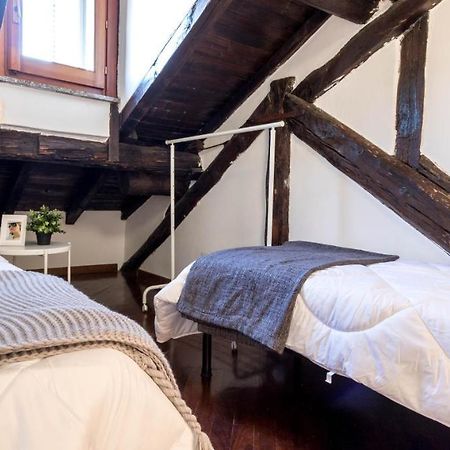 Altido Charming Flat For 6 In Historic Carrobbio Daire Milano Dış mekan fotoğraf