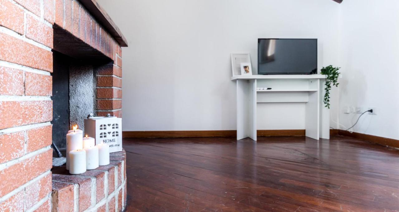 Altido Charming Flat For 6 In Historic Carrobbio Daire Milano Dış mekan fotoğraf